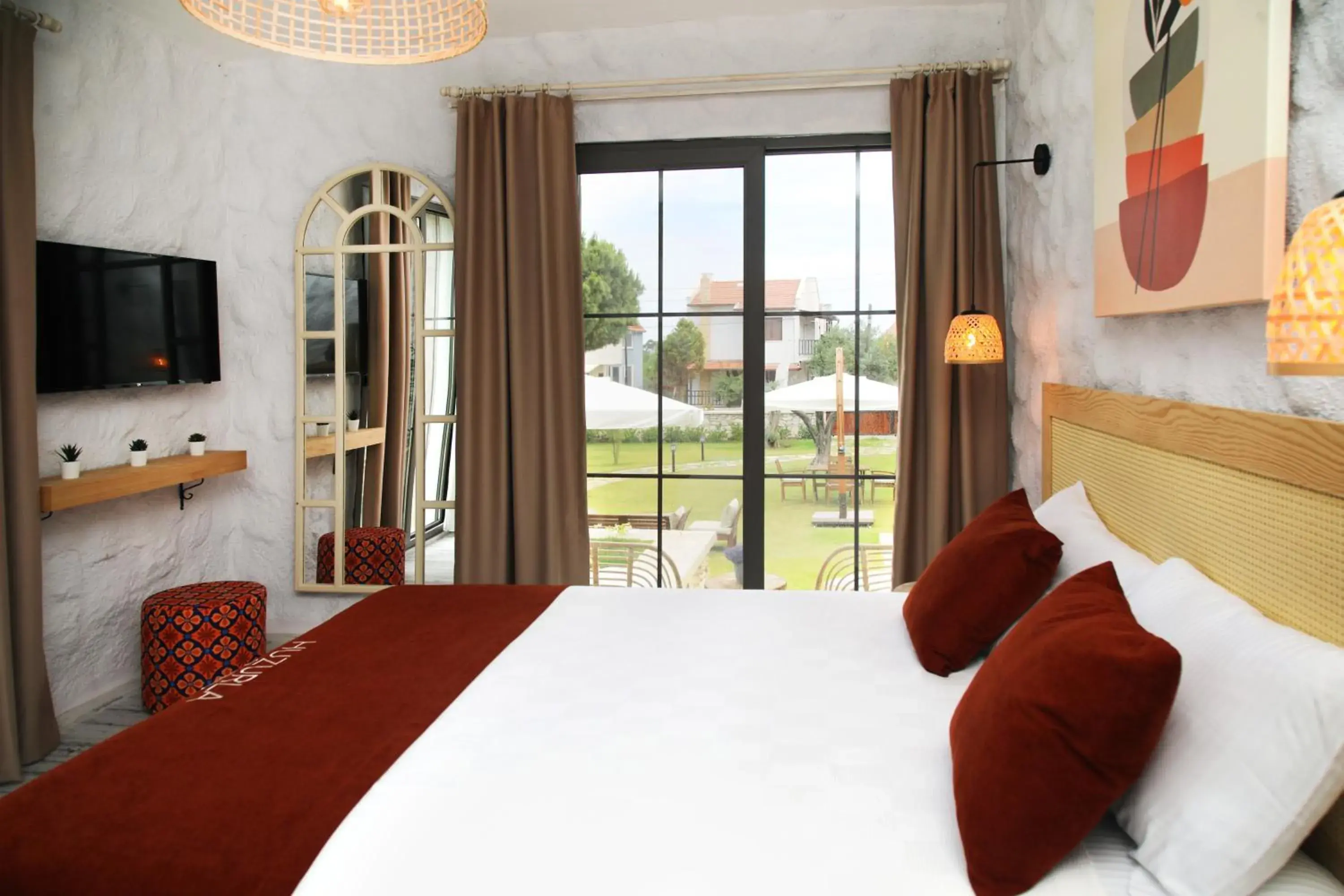Bed in Huzurla otel